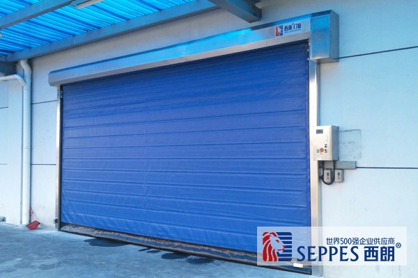 保温快速卷帘门