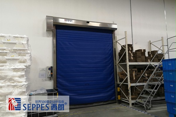 超强保温快速门