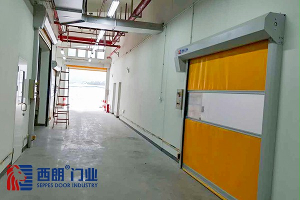 安全的快速卷帘门 安全的快速卷帘门