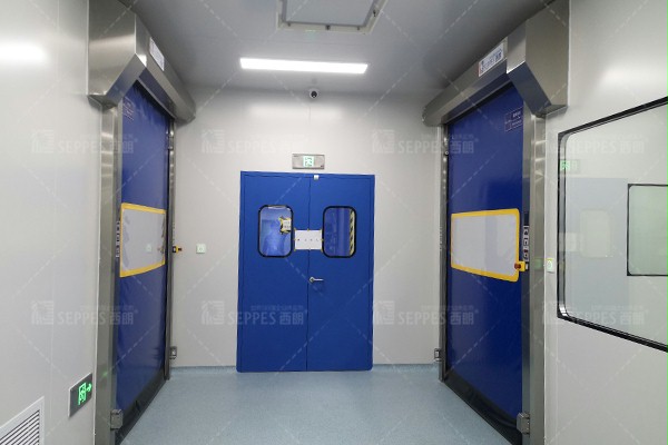 西朗门业快速卷帘门