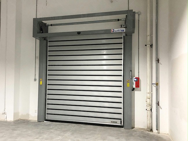 西朗门业硬质快速卷帘门 西朗门业硬质快速卷帘门