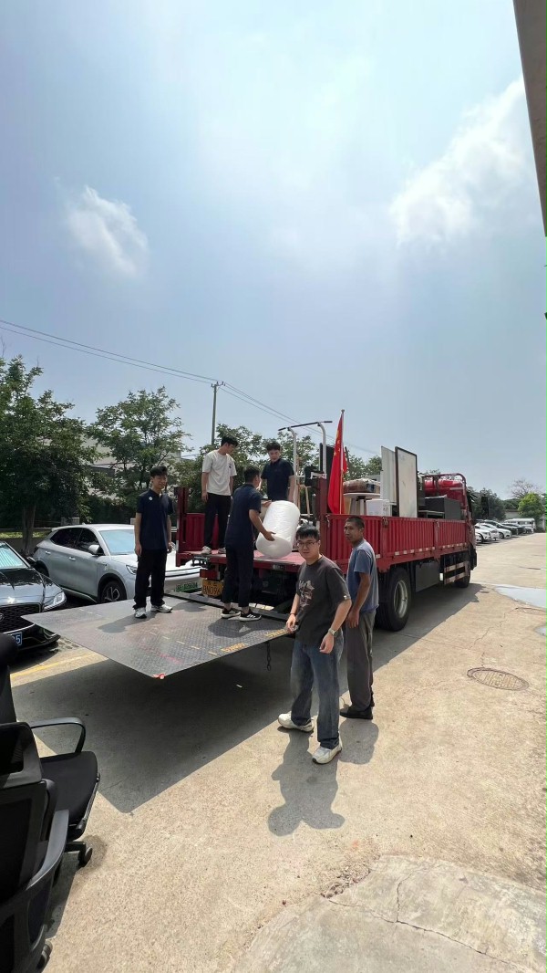 西朗门业(苏州)有限公司乔迁新址 西朗门业(苏州)有限公司乔迁新址