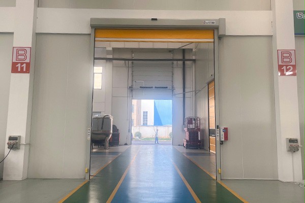 西朗门业快速卷帘门 西朗门业快速卷帘门