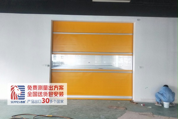 安全的快速门 安全的快速门